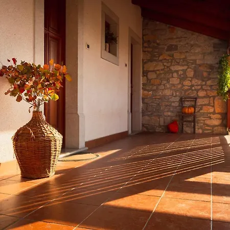 Tourist Farm Skerlj Farm stay Dutovlje