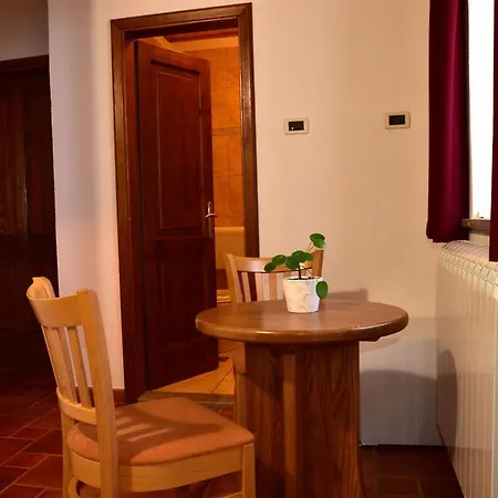 Tourist Farm Skerlj Çiftlik konaklama