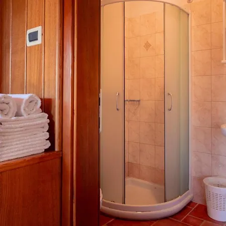 Tourist Farm Skerlj Çiftlik konaklama