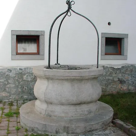 Tourist Farm Skerlj בית חווה *