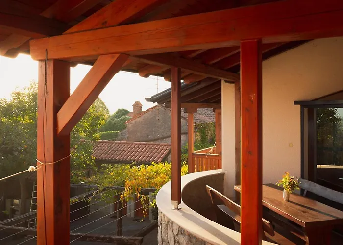 Lantgård Tourist Farm Skerlj