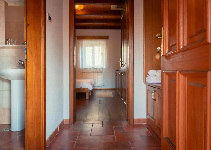 Tourist Farm Skerlj Lantgård Dutovlje