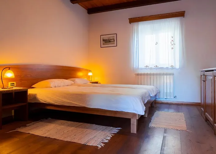 Tourist Farm škerlj Bauernhof Dutovlje