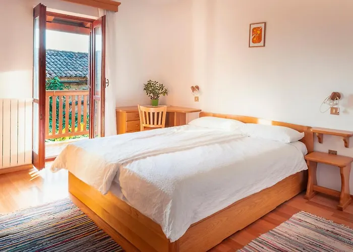 Tourist Farm škerlj *