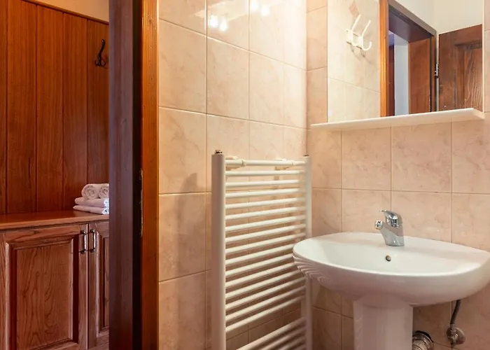 Tourist Farm Skerlj Çiftlik konaklama *