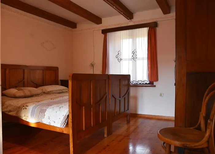 Tourist Farm Skerlj Çiftlik konaklama *