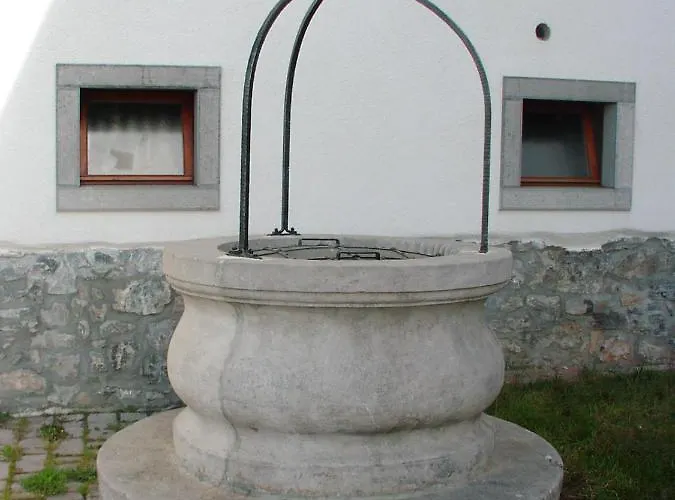 Tourist Farm Skerlj Çiftlik konaklama *